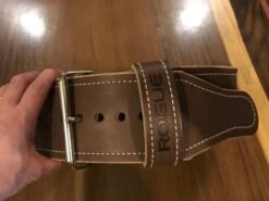 Rogue Ohio Lifting Belt -The Fitness Equipment Store 22fb0cee7e1f3bde58293de743871417 5d2d2f107052a 600x449 1