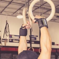 XD Kevlar Wrist Wraps -The Fitness Equipment Store 2c6ae45a3e88aee548c0714fad7f8269 5d0a758595887 600x600 1