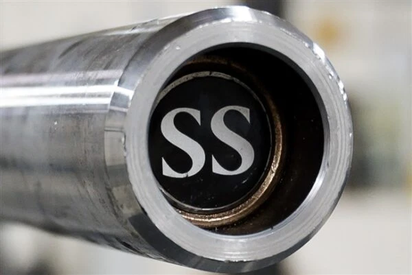 Buddy Capps Starting Strength 20KG Bar 3 Buddy Capps Starting Strength 20KG Bar