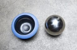 Stinger Cold Roller Massage Ball -The Fitness Equipment Store a4300b002bcfb71f291dac175d52df94 5d0a74f05aa76 600x391 1