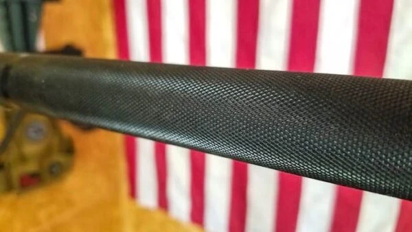 Fringe Sport Wonder Bar V2 20KG Barbell 5 Fringe Sport Wonder Bar V2 20KG Barbell - Image 3