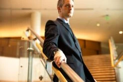 Garmin Vivoactive Smart Watch -The Fitness Equipment Store df9028fcb6b065e000ffe8a4f03eeb38 5d0a7540387f7 600x400 1